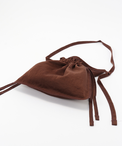 ITTI（イッチ）の「ITTI/イッチ MARY RED CROSS BAG ITTIBAG-181-CB（クラッチバッグ・レディース・ブラウン/ブラック・FREE）」の4枚目の写真