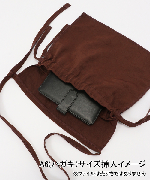 ITTI（イッチ）の「ITTI/イッチ MARY RED CROSS BAG ITTIBAG-181-CB（クラッチバッグ・レディース・ブラウン/ブラック・FREE）」の6枚目の写真