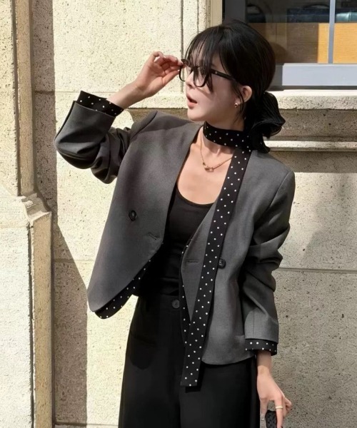 Ritzy(リッツィー)の「水玉リボン付き Vネックショートジャケット(テーラードジャケット・レディース・ブラック/グレー・M)」の14枚目の写真