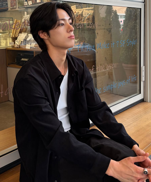 MINDBRIDGE（マインドブリッジ）の「[COUTURE] スエード セミオーバーサイズ シャツ型ジャケット - 2color（ライダースジャケット・メンズ・ブラック/ダークベージュ・100/110/95/105）」の3枚目の写真