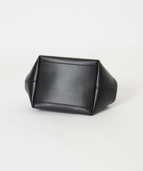 GANNI（ガニー）の「GANNI　BOU BAG SMALL（ショルダーバッグ・レディース・ブラック・-）」の5枚目の写真