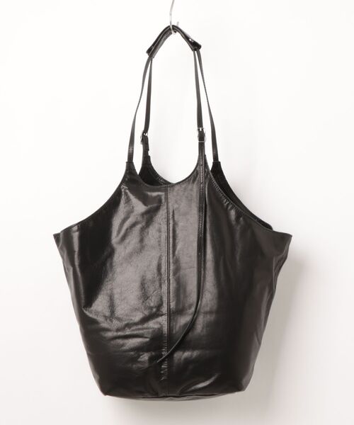 ALLSAINTS(オールセインツ)の「SILOH LEATHER MAGAZINE TOTE BAG | SILOH レザー マガジン トート バッグ(トートバッグ・レディース・ブラック・ONE SIZE)」の6枚目の写真
