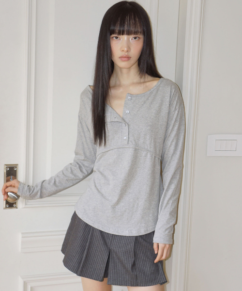UGLY SHADOW(アグリーシャドウ)の「プラケットリブTシャツ(グレー)(Tシャツ/カットソー・レディース・その他・FREE)」の1枚目の写真