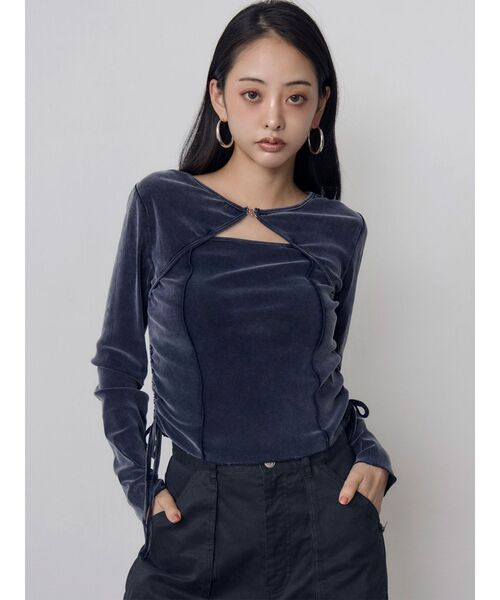 MURUA(ムルーア)の「シアーベロアホックトップス(Tシャツ/カットソー・レディース・ブルー/ブラウン/ブラック・FREE)」の4枚目の写真