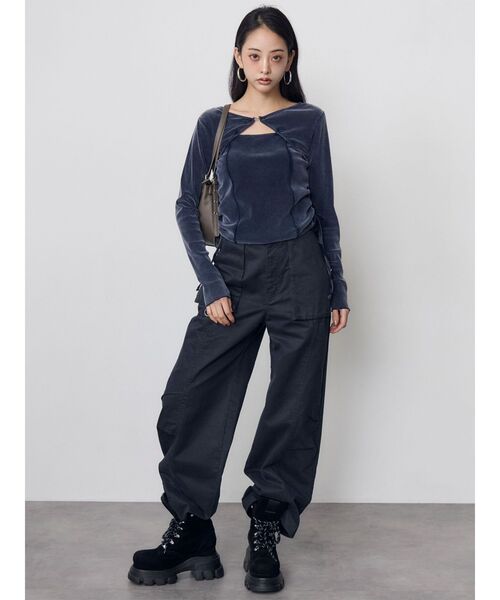 MURUA(ムルーア)の「シアーベロアホックトップス(Tシャツ/カットソー・レディース・ブルー/ブラウン/ブラック・FREE)」の9枚目の写真