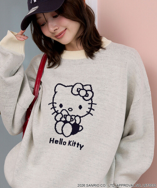 PUBLUX(パブリュクス)の「PUBLUX/パブリュクス ”HELLO KITTY/ハローキティ” アート ジャガード ニット 限定展開(ニット/セーター・レディース・ネイビー/オフホワイト/グレー・フリ-)」の2枚目の写真