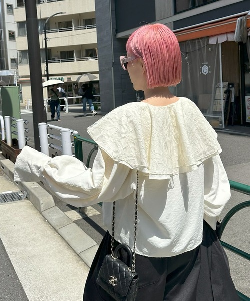 Alley Tokyo(アリートーキョー)の「フリフリおっきめヴィンテージっぽブラウス(シャツ/ブラウス・レディース・サックスブルー/オフホワイト・FREE)」の4枚目の写真