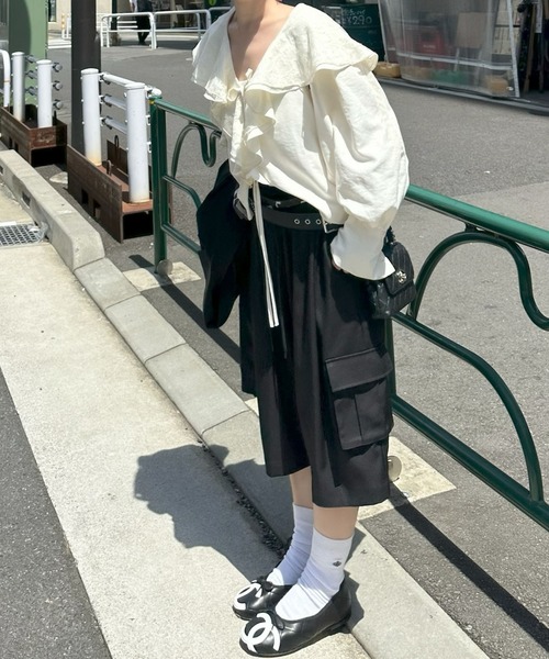Alley Tokyo(アリートーキョー)の「フリフリおっきめヴィンテージっぽブラウス(シャツ/ブラウス・レディース・サックスブルー/オフホワイト・FREE)」の15枚目の写真