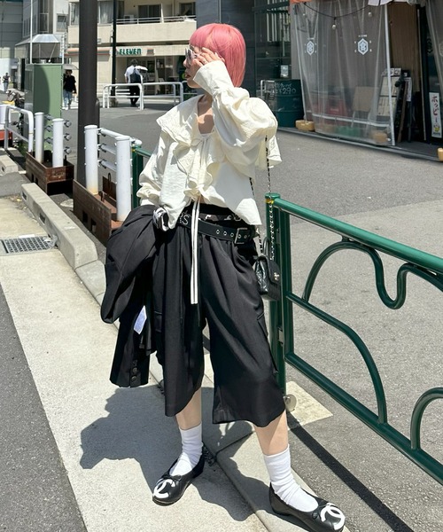 Alley Tokyo(アリートーキョー)の「フリフリおっきめヴィンテージっぽブラウス(シャツ/ブラウス・レディース・サックスブルー/オフホワイト・FREE)」の17枚目の写真