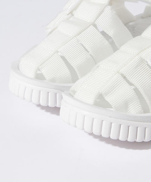 SHAKA（シャカ）の「SHAKA×ビーミング by ビームス / 40th別注 NEW HIKER（サンダル・レディース・ホワイト/ブラック・6/5）」の4枚目の写真