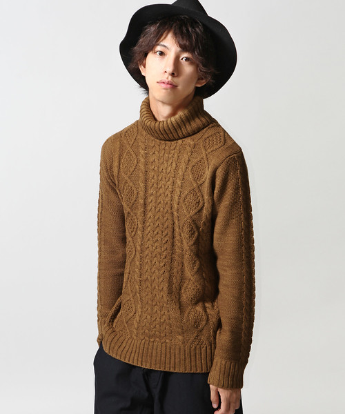 ZIP FIVE（ジップファイブ）の「ケーブルタートルニット【ローゲージニット】（ニット/セーター・メンズ・キャメル/ホワイト×ネイビー/アイボリー/ブラック/ワイン/カーキ/ホワイト×ブラック/グレー/ブルー/ダークグリーン/オフホワイト/ネイビー/ベージュ・LARGE/X-LARGE/MEDIUM/SMALL）」の12枚目の写真