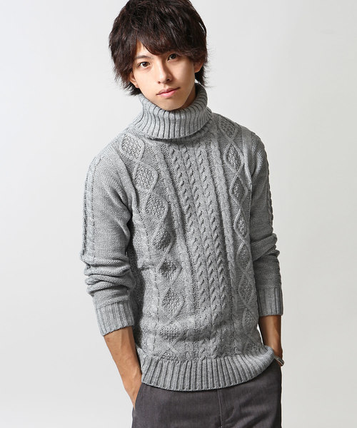 ZIP FIVE（ジップファイブ）の「ケーブルタートルニット【ローゲージニット】（ニット/セーター・メンズ・キャメル/ホワイト×ネイビー/アイボリー/ブラック/ワイン/カーキ/ホワイト×ブラック/グレー/ブルー/ダークグリーン/オフホワイト/ネイビー/ベージュ・LARGE/X-LARGE/MEDIUM/SMALL）」の6枚目の写真