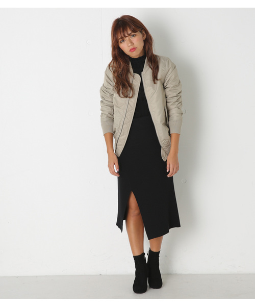 SLY（スライ）の「COMFY MA-1（ブルゾン・レディース・カーキ/ブラック/ライトグレー・2/1）」の13枚目の写真