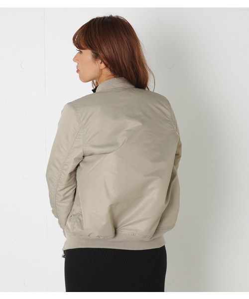 SLY（スライ）の「COMFY MA-1（ブルゾン・レディース・カーキ/ブラック/ライトグレー・2/1）」の4枚目の写真