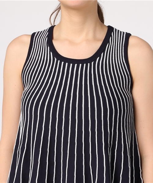 GUILD PRIME（ギルドプライム）の「【GUILD PRIME】WOMENS プリーツタンクニット（ニット/セーター・レディース・ホワイト/ネイビー・36/34）」の6枚目の写真