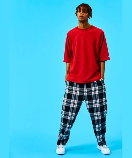 Champion（チャンピオン）の「＜Champion × monkey time＞ REVERSE WEAVE TEE/Tシャツ ◆（Tシャツ/カットソー・メンズ・ホワイト/ブラック/ネイビー/ターコイズブルー/シャーベット/レッド/イエロー/ライトピンク・LARGE/MEDIUM/X-LARGE/SMALL）」の17枚目の写真