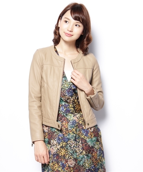 allureville（アルアバイル）の「雑誌掲載商品 ラムレザークルー