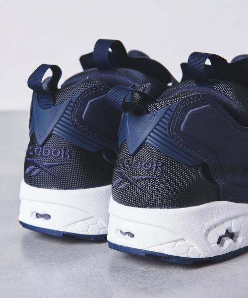 Reebok(リーボック)の「<Reebok(リーボック)> INSTAPUMP FURY OG(スニーカー・メンズ・ブラック/グレー/ネイビー・25.5cm/26cm/25cm/26.5cm/27cm/28cm/27.5cm/28.5cm)」の9枚目の写真