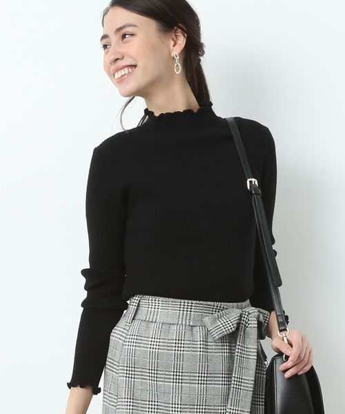 VIS（ビス）の「【静電気防止】リブハイネックプルオーバー（ニット/セーター・レディース・ホワイト/オフホワイト/ブラック/ライトグレー/サックスブルー/ピンク系その他・FREE）」の4枚目の写真