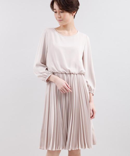 Ined イネド の 再 入荷 梨地ジョーゼットプリーツドッキングワンピース ワンピース Wear