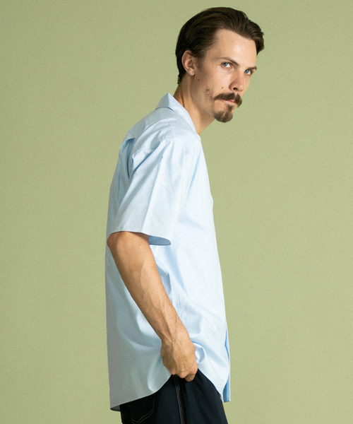 UNITED TOKYO（ユナイテッドトウキョウ）の「SUVINコットンオープンカラーシャツ（シャツ/ブラウス・メンズ・ネイビー/ブラウン/ホワイト/サックスブルー・1/2/3）」の16枚目の写真