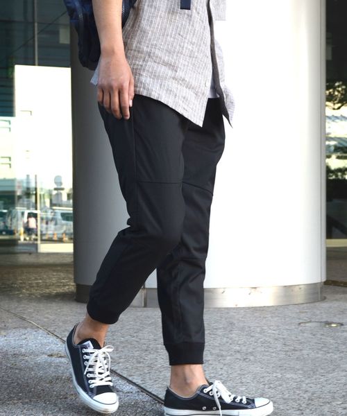 SHIPS（シップス）の「SU: T/R スリムジョガー 9分丈パンツ■（その他パンツ・メンズ・ブラック/ネイビー/グレー・LARGE/MEDIUM/SMALL/X-LARGE）」の8枚目の写真