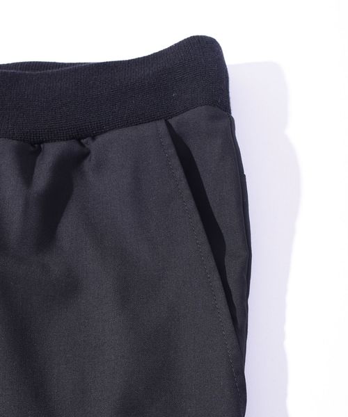 SHIPS（シップス）の「SU: T/R スリムジョガー 9分丈パンツ■（その他パンツ・メンズ・ブラック/ネイビー/グレー・LARGE/MEDIUM/SMALL/X-LARGE）」の17枚目の写真
