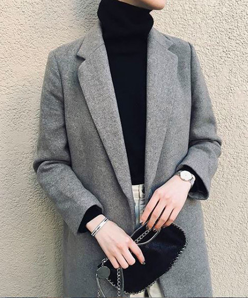 florist（フローリスト）の「【3way】チェーントリミングポーチバッグ（ショルダーバッグ・レディース・ホワイト/ブラック/シルバー・FREE）」の4枚目の写真