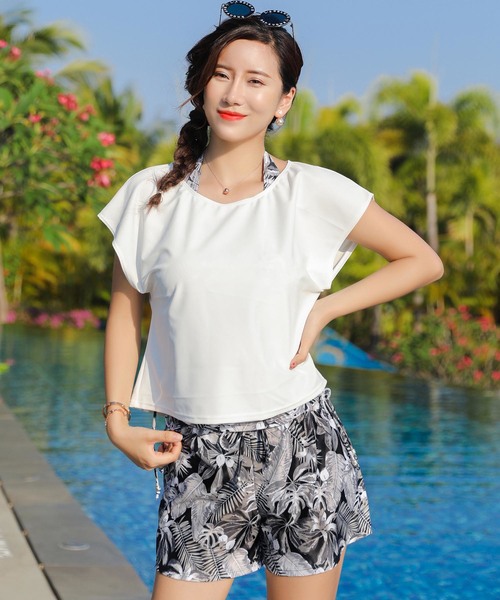 Angel Luna(エンジェルルナ)の「//新色追加【14色】水着 レディース Tシャツ タンキニ ショートパンツ インナーショーツ付 体型カバー 水着 swimwear セットアップ(5点セット)(水着)」|ブラック系その他3