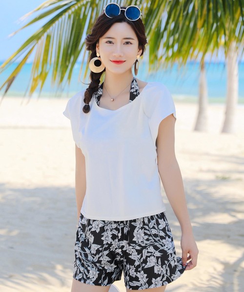 Angel Luna(エンジェルルナ)の「//新色追加【14色】水着 レディース Tシャツ タンキニ ショートパンツ インナーショーツ付 体型カバー 水着 swimwear セットアップ(5点セット)(水着)」|ブラック系その他4