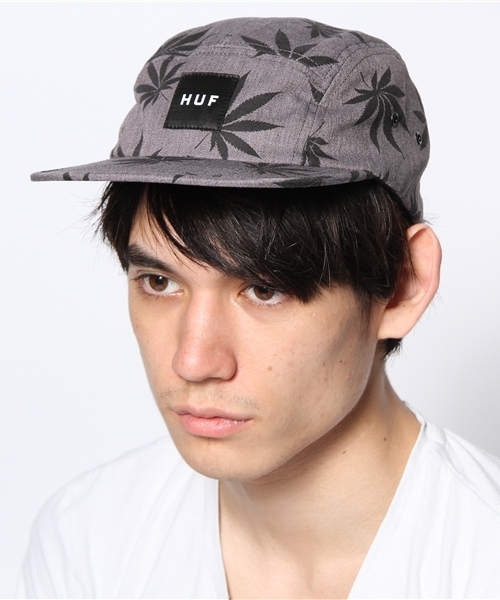 BEAMS（ビームス）の「HUF×SNOOP DOGG / 420 VOLLEY（キャップ・メンズ・グレー・ONE SIZE）」の8枚目の写真