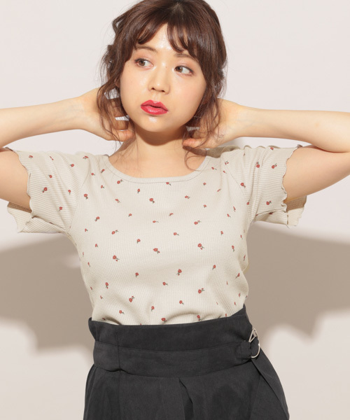 apres jour(アプレジュール)の「花柄ワッフルTシャツ【ZOZOTOWN限定アイテム】(Tシャツ/カットソー・レディース・ベージュ/オフホワイト・フリー)」の10枚目の写真