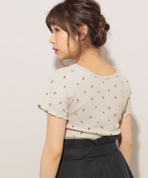 apres jour(アプレジュール)の「花柄ワッフルTシャツ【ZOZOTOWN限定アイテム】(Tシャツ/カットソー・レディース・ベージュ/オフホワイト・フリー)」の11枚目の写真