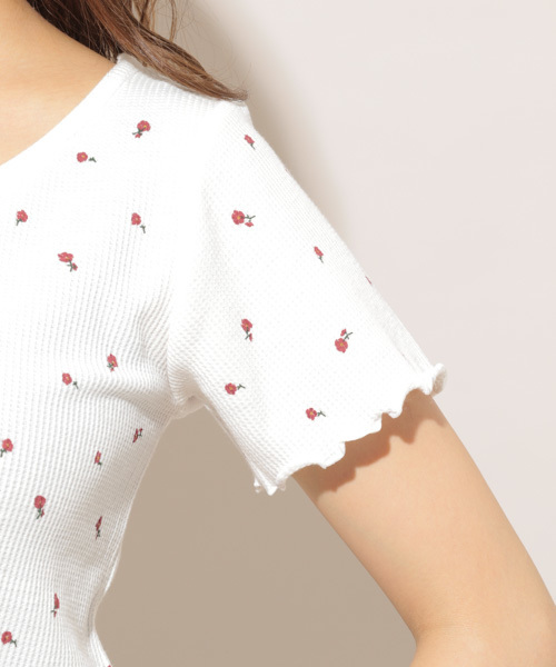 apres jour(アプレジュール)の「花柄ワッフルTシャツ【ZOZOTOWN限定アイテム】(Tシャツ/カットソー・レディース・ベージュ/オフホワイト・フリー)」の16枚目の写真