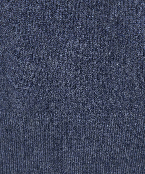 JOSEPH(ジョセフ)の「CASHMERE 12GG Vネック+パッチ ニット(ニット/セーター・レディース・グレー系/ブラック系/ダルブルー系・MEDIUM)」の8枚目の写真
