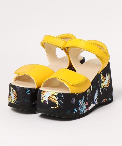 YOSUKE（ヨースケ）の「「YOSUKE/ヨースケ」フラット厚底サンダル（サンダル・レディース・カーキ/クリアブラック/ガンメタ/ベージュ/シルバー/ベージュ系その他/イエロー/ブラック×ブルー/ライトベージュ/オフホワイト/シルバー系その他/ブラック系その他3・LL/M/L/S）」の9枚目の写真