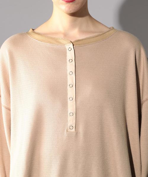 PAGEBOY（ページボーイ）の「ハニカムヘンリーネックプルオーバー（Tシャツ/カットソー・レディース・ベージュ/オフホワイト/ブラック/アイボリー・FREE）」の22枚目の写真