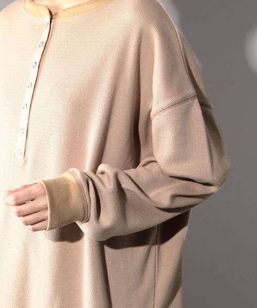 PAGEBOY（ページボーイ）の「ハニカムヘンリーネックプルオーバー（Tシャツ/カットソー・レディース・ベージュ/オフホワイト/ブラック/アイボリー・FREE）」の21枚目の写真