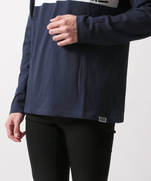 NEV(ネブ)の「プリント長袖Tシャツ ロンT カットソー(Tシャツ/カットソー・メンズ・ブラック/ネイビー/オフホワイト/ターコイズブルー/クリーム/ホワイト系その他/ブラック系その他/チャコール・M/L/XL)」の12枚目の写真