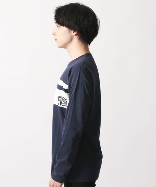 NEV(ネブ)の「プリント長袖Tシャツ ロンT カットソー(Tシャツ/カットソー・メンズ・ブラック/ネイビー/オフホワイト/ターコイズブルー/クリーム/ホワイト系その他/ブラック系その他/チャコール・M/L/XL)」の10枚目の写真