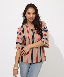 AZUL by moussy LADYS�i�A�Y�[���o�C�}�E�W�[���f�B�X�j�́uESPANDY BACK TWIST TOPS/�G�X�p���f�B�o�b�N�c�C�X�g�g�b�v�X�iT�V���c/�J�b�g�\�[�j�v