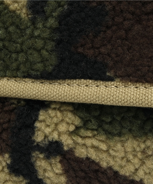 Ray BEAMS（レイビームス）の「SOLPRESA×BEAMS / 別注 ボア クラッチバッグ（クラッチバッグ・レディース・クリーム/その他1・ONE SIZE）」の3枚目の写真