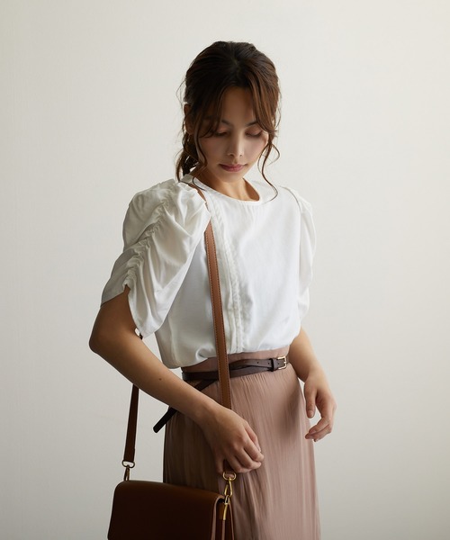 Jewelobe（ジュエローブ）の「袖ボリュームトップス（シャツ/ブラウス・レディース・オフホワイト/ピンク/イエロー/グリーン・FREE）」の11枚目の写真