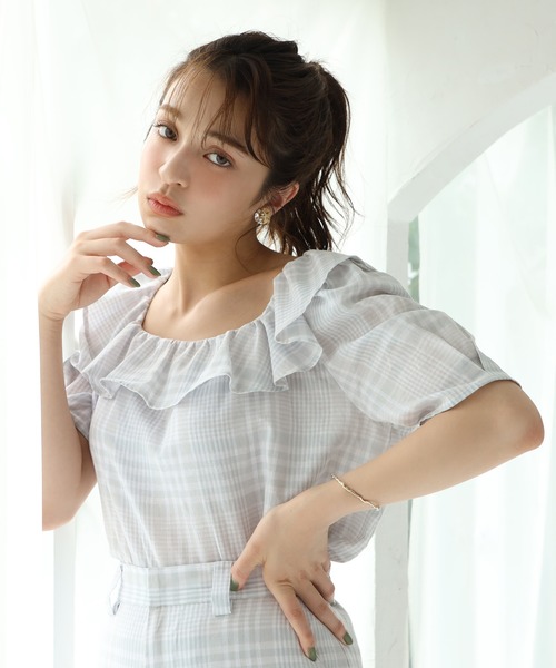one after another NICE CLAUP(ワンアフターアナザーナイスクラップ)の「麻混フリルブラウス(シャツ/ブラウス・レディース・アイボリー/ブルーグレー/ベージュ系その他/ブルー系その他・FREE)」の4枚目の写真