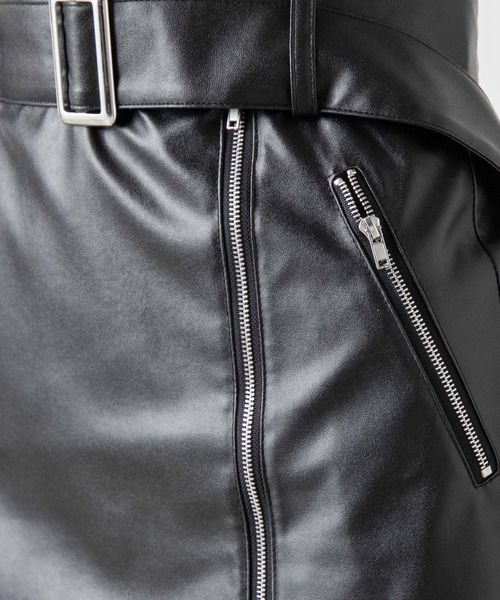 WEGO(ウィゴー)の「WEGO/フェイクレザーベルトジップスカパン(スカート・レディース・ブラック・FREE)」の3枚目の写真