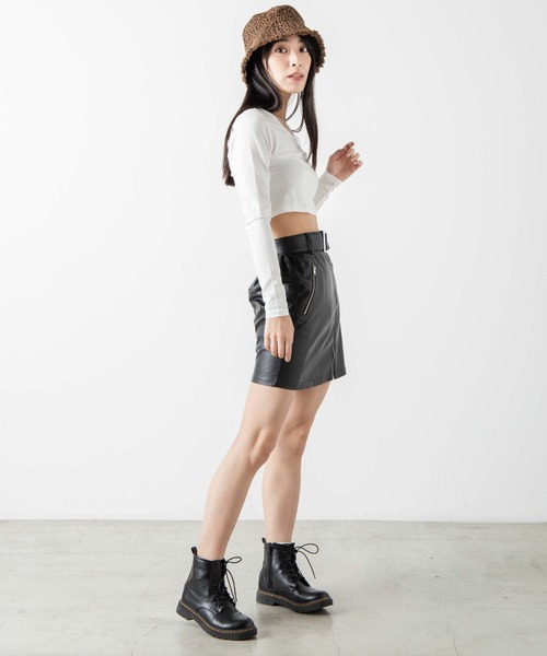 WEGO(ウィゴー)の「WEGO/フェイクレザーベルトジップスカパン(スカート・レディース・ブラック・FREE)」の10枚目の写真