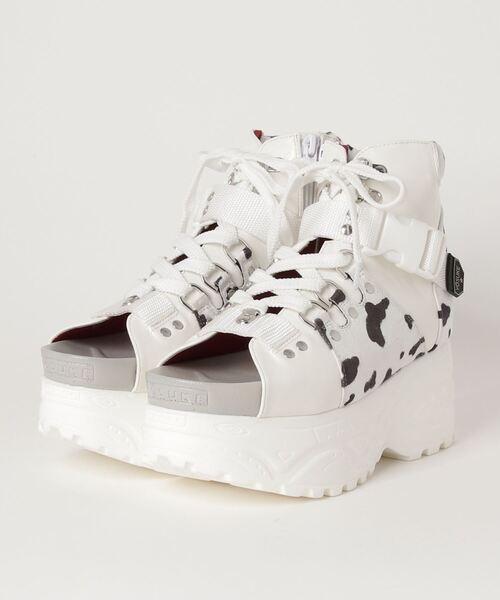 YOSUKE（ヨースケ）の「YOSUKE / ヨースケ厚底サンダル（サンダル・レディース・ホワイト/ブラック/ホワイト×ブラック/ブラック×レッド/イエロー系その他/アイボリー・23.5cm/24.0cm/24.5cm/25.0cm/23.0cm/22.5cm）」の3枚目の写真