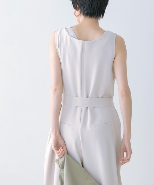 Bou Jeloud（ブージュルード）の「ベルト付きＶネックオールインワン（つなぎ/オールインワン・レディース・ブラック/ベージュ・38）」の15枚目の写真