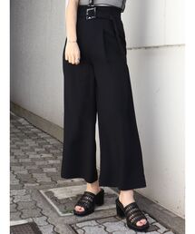タックワイドパンツ