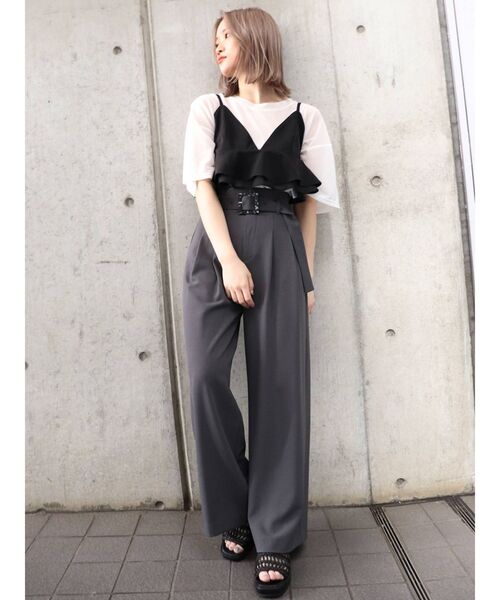 MURUA（ムルーア）の「タックワイドパンツ（その他パンツ・レディース・ブラック/グレー/イエロー/アイボリー・1/2）」の13枚目の写真